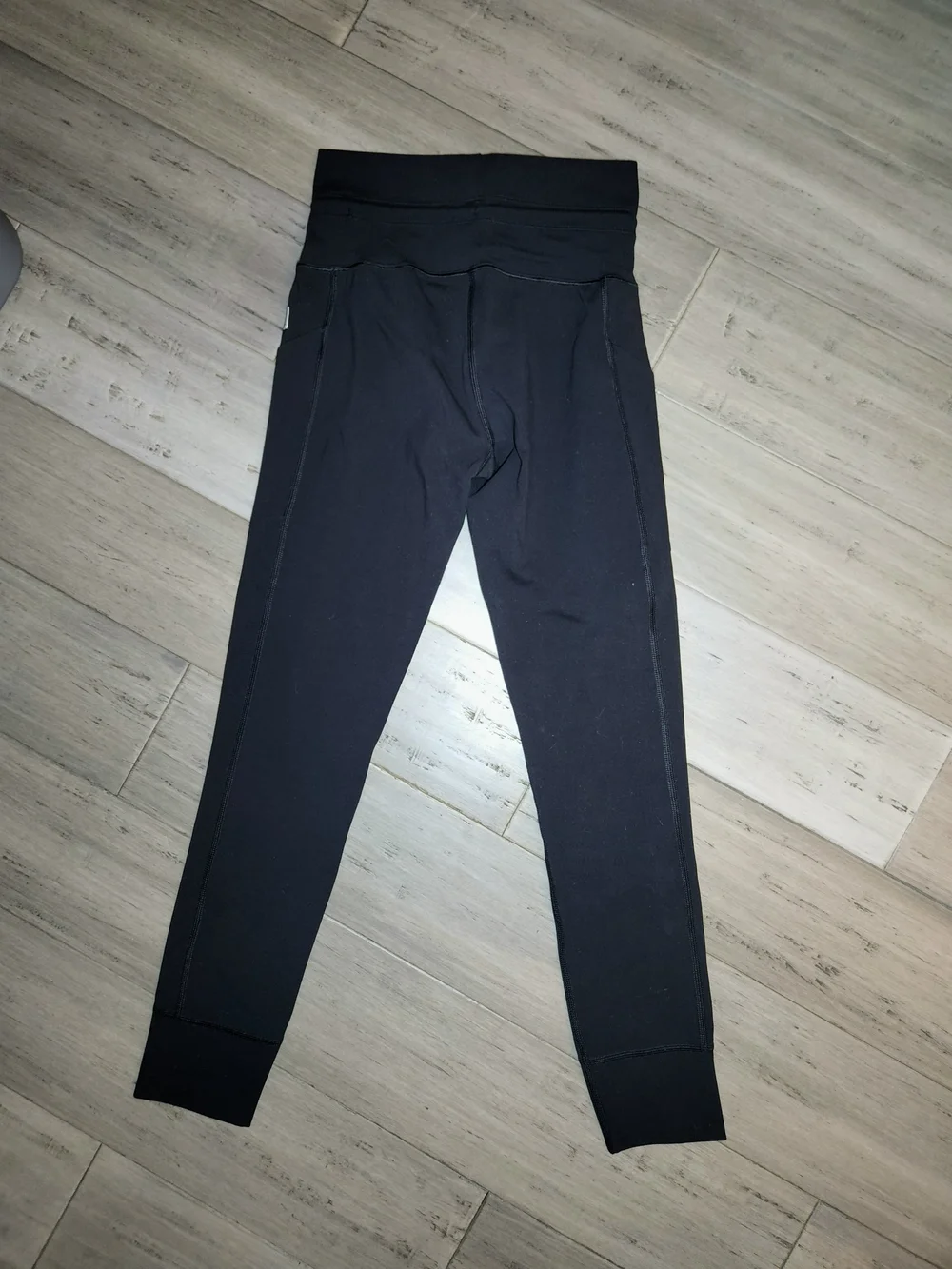 Vuori Black Daily Joggers High-Waist Performance Leggings